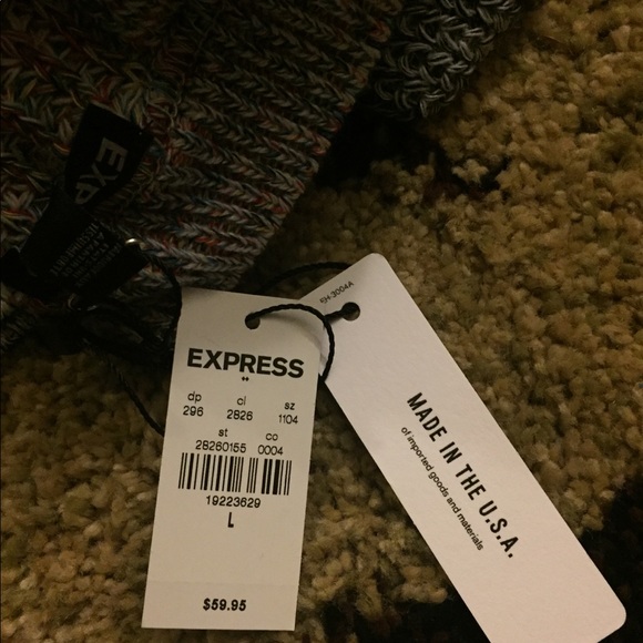 1 left! Express cable knit sweater - Picture 6 of 7